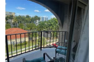 5199 NW 7th St # 607, Miami, FL 33126, - MLS#A11827499