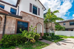 10628 W 33rd Way, Hialeah, FL 33018, - MLS#A11827598