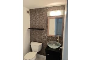 16919 N Bay Rd Apt 102-2, Sunny Isles Beach, FL 33160, - MLS#A11827604