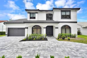 10746 Charleston Pl, Cooper City