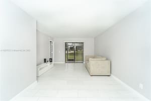 10434 Sunrise Lakes Blvd APT 101, Sunrise, FL 33322, Sold 08/06/25