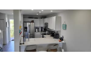 1550 S Ocean Dr APT 16, Fort Pierce, FL 34949, - MLS#A11827719