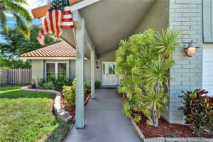 9381 NW 41st Pl, Sunrise, FL 33351, Sold 08/08/25