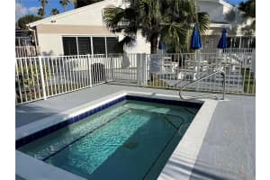 17425 NW 67th Pl # F-13, Hialeah, FL 33015, Sold 08/14/25