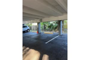 645 NE 121st St APT 404, North Miami, FL 33161, - MLS#A11827737