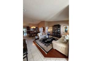 13736 SW 12th St, Miami, FL 33184, - MLS#A11827742
