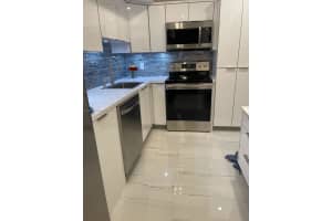 2800 N Palm Aire Dr 302, Pompano Beach