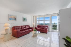 3725 S Ocean Dr APT 512, Hollywood, FL 33019, - MLS#A11827751