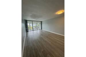 1398 NE 191st St C305, Miami, FL 33179, - MLS#A11827758