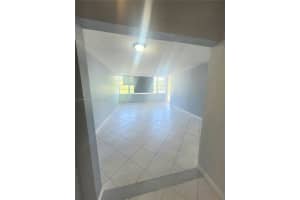 2025 NE 164th St APT 202, North Miami Beach, FL 33162, - MLS#A11827760