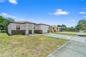 229 SW 2nd Ct, Deerfield Beach, FL 33441, Sold 08/22/25