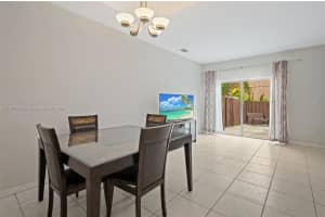 8366 NW 10th St APT 3B, Miami, FL 33126, - MLS#A11827879
