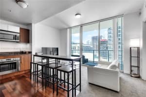 300 S Biscayne Blvd t 1403, Miami, FL 33131, Sold 08/12/25