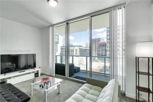 300 S Biscayne Blvd t 1403, Miami, FL 33131, Sold 08/12/25