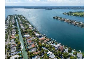 1375 N Biscayne Point Rd, Miami Beach