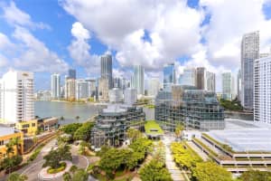 520 Brickell Key Dr A1817, Miami