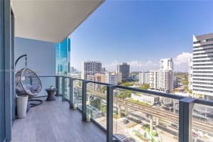 88 SW 7th St Apartment 1008, Miami, FL 33130, - MLS#A11828059