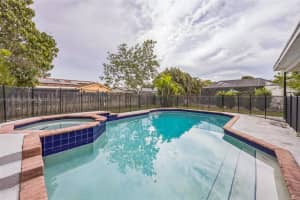867 Ramblewood Dr Coral Springs, FL 33071 - MLS#A11828062