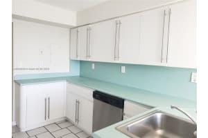 16570 NE 26th Ave APT 6H, North Miami Beach, FL 33160, - MLS#A11828073