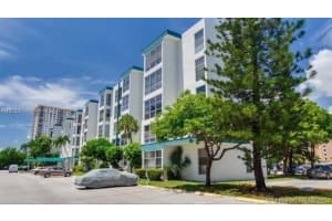 17570 Atlantic Bl 406, Sunny Isles Beach