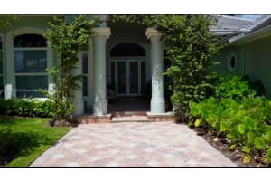 2493 Poinciana Dr, Weston, FL 33327, - MLS#A11828120