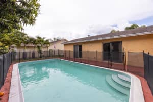 8051 NW 47th Ct, Lauderhill, FL 33351 - MLS#A11828190