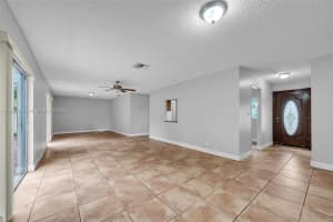 8051 NW 47th Ct, Lauderhill, FL 33351 - MLS#A11828190