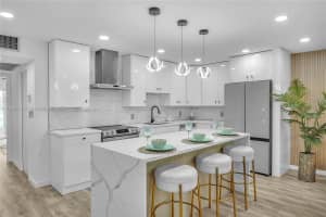 2905 Victoria Pl APT D2, Coconut Creek, FL 33066, - MLS#A11828210