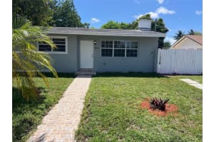 19822 Ne 1st Ave, Miami