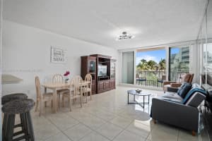 3505 S Ocean Dr APT 315, Hollywood, FL 33019, - MLS#A11828267