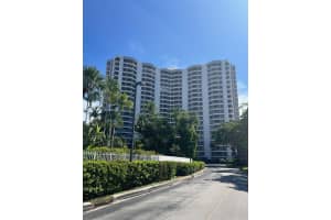 3300 Ne 191st St 1513, Aventura