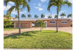 6901 SW 1st Ct, Pembroke Pines, FL 33023, Sold 08/28/25