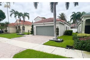 800 Tanglewood Cir, Weston, FL 33327, - MLS#A11828465