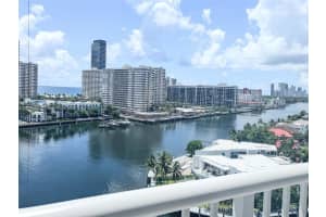 121 Golden Isles Dr 1107, Hallandale Beach
