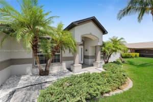 2206 NE 17th Pl, Cape Coral, FL 33909, - MLS#A11828505