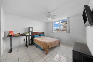 1700 Ne 191st St 403, Miami