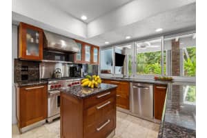 6005 SW 135th Terrace, Miami, FL 33156, Sold 09/03/25