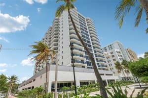2401 Collins Ave APT 1612, Miami Beach, FL 33140, - MLS#A11828593