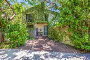 2427 Tequesta Ln, Miami, FL 33133, - MLS#A11828644