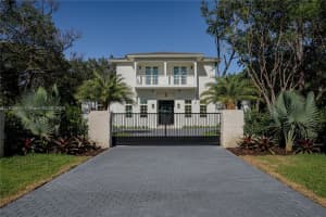 7605 Sw 71st Ave, Miami