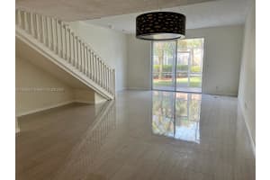 1597 Barcelona Way 2-32 Weston, FL 33327 - MLS#A11828661