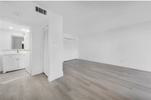 17021 N Bay Rd APT 1025, Sunny Isles Beach, FL 33160, - MLS#A11828666