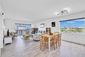 4141 Nautilus Dr APT 7J, Miami Beach, FL 33140, - MLS#A11828668