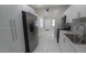600 NE 12th St, Homestead, FL 33030, Sold 08/25/25
