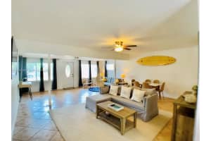 2029 Pierce St #4, Hollywood, FL 33020, - MLS#A11828736