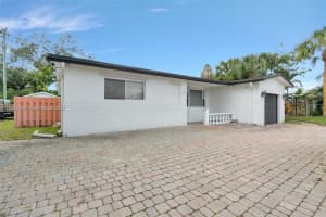 1840 N 56th Ave, Hollywood, FL 33021, - MLS#A11828766