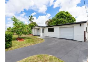 2420 NW 175th St, Miami Gardens, FL 33056, - MLS#A11828805