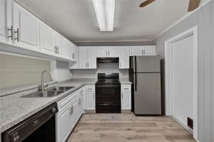9086 Vineyard Lake Dr, Plantation, FL 33324, - MLS#A11828822
