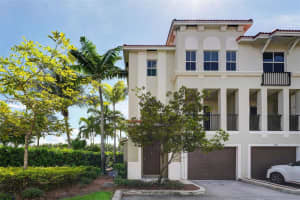 10170 SW 7th St 33-102, Pembroke Pines, FL 33025 - MLS#A11828835