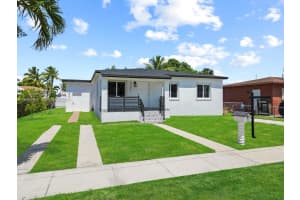 3455 E 1st Ct, Hialeah